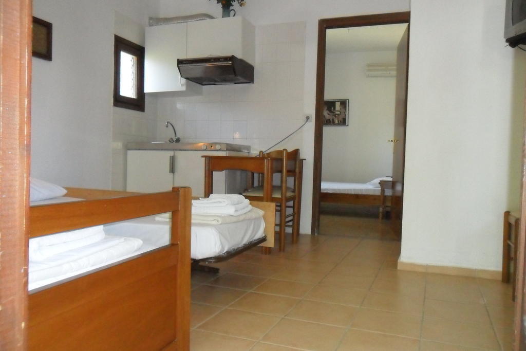 Viki Studios And Apartments Skala Potamias  Chambre photo