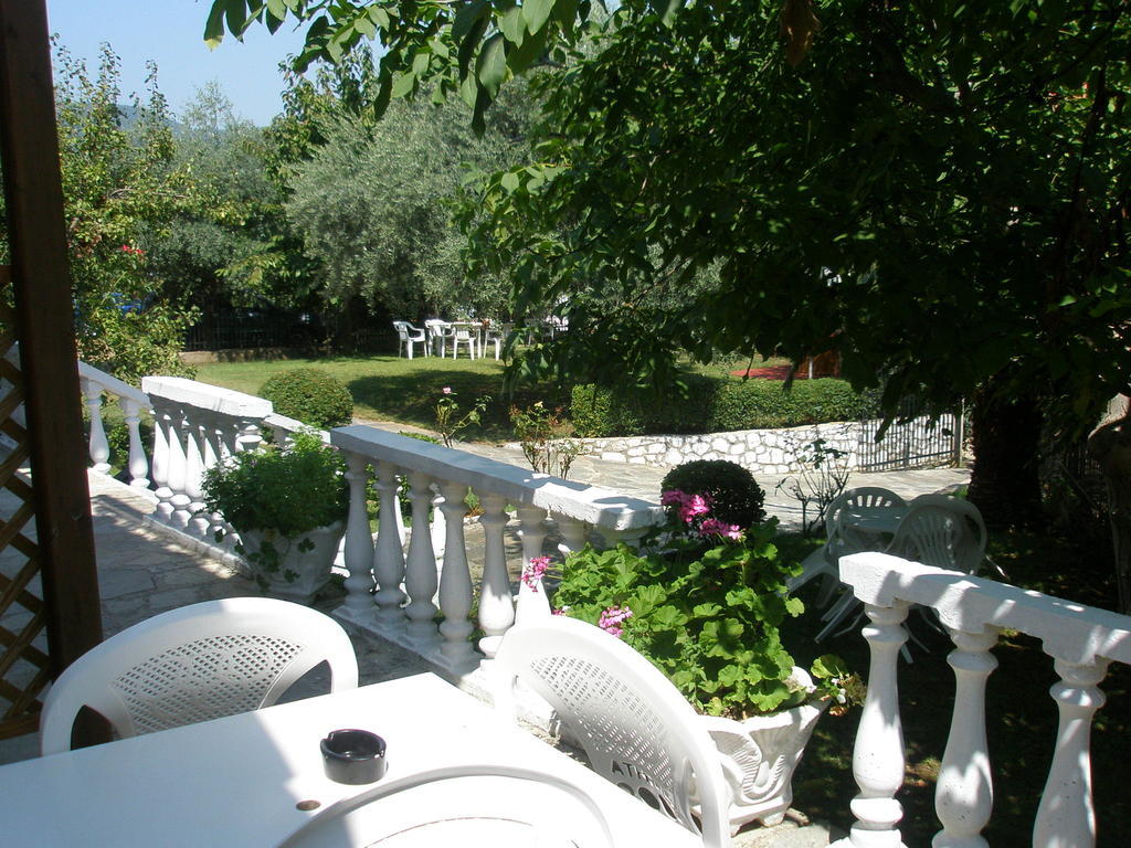 Viki Studios And Apartments Skala Potamias  Extérieur photo